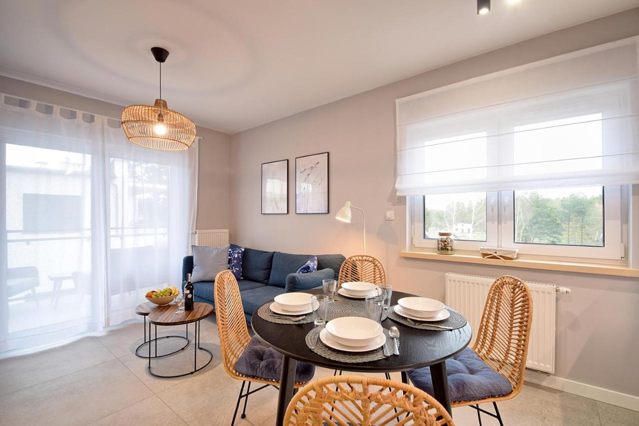 E-Apartament Nad Morzem Apartamentuj เมียลโน ภายนอก รูปภาพ