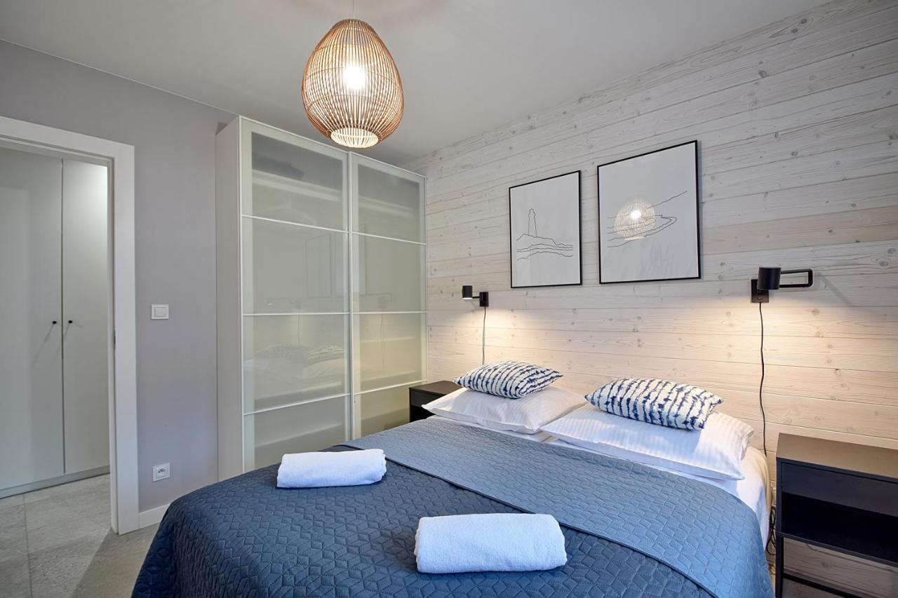 E-Apartament Nad Morzem Apartamentuj เมียลโน ภายนอก รูปภาพ