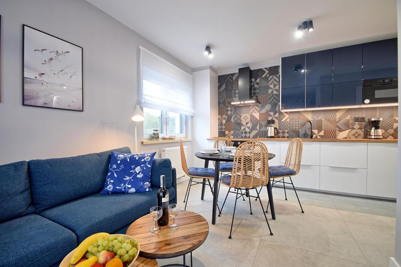 E-Apartament Nad Morzem Apartamentuj เมียลโน ภายนอก รูปภาพ