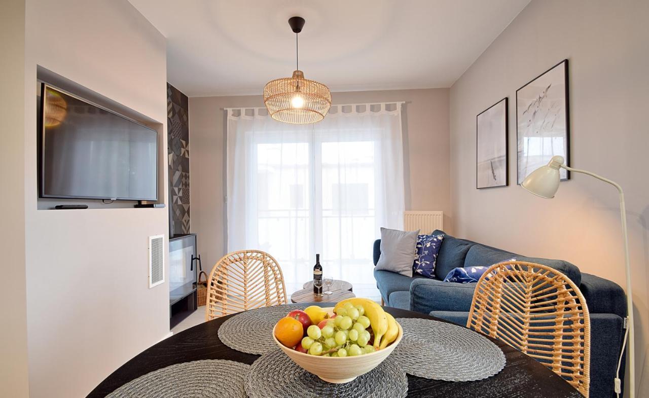 E-Apartament Nad Morzem Apartamentuj เมียลโน ภายนอก รูปภาพ
